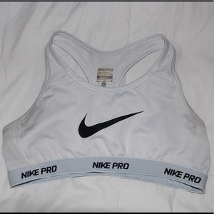nike sports bra